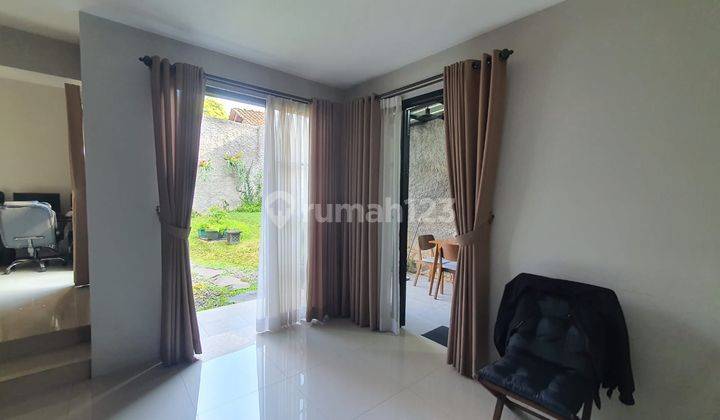 Rumah Bagus Semi Furnished Di Dago Pakar Bandung 2