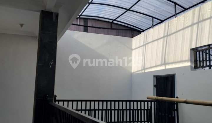 Rumah Kos Kosan 2 lantai Di daerah Cibiru bandung