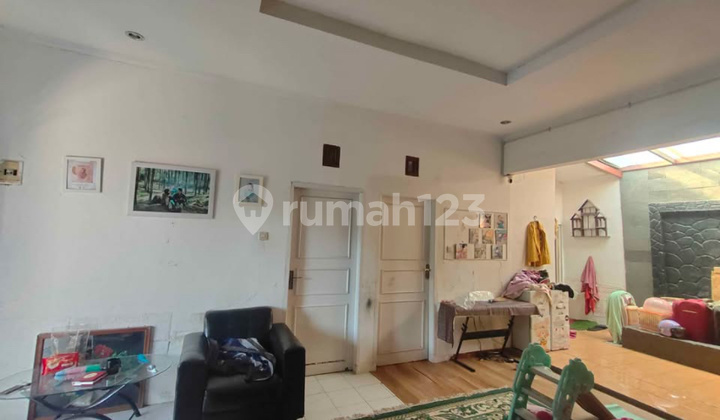 Rumah 2 Lantai bagus Dalam Komplek Di Daerah Antapani Bandung 2