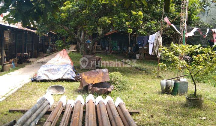 Rumah 2 Lantai Mainroad Taman Di Daerah Sindanglaya Bandung 2