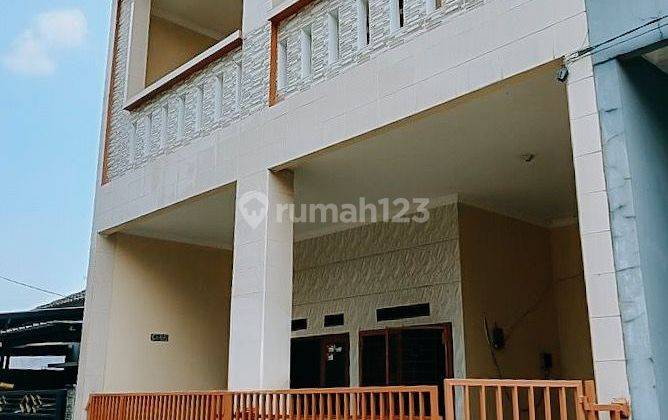 Rumah 2 Lantai Semi Furnished Di Kopo Bandung 1