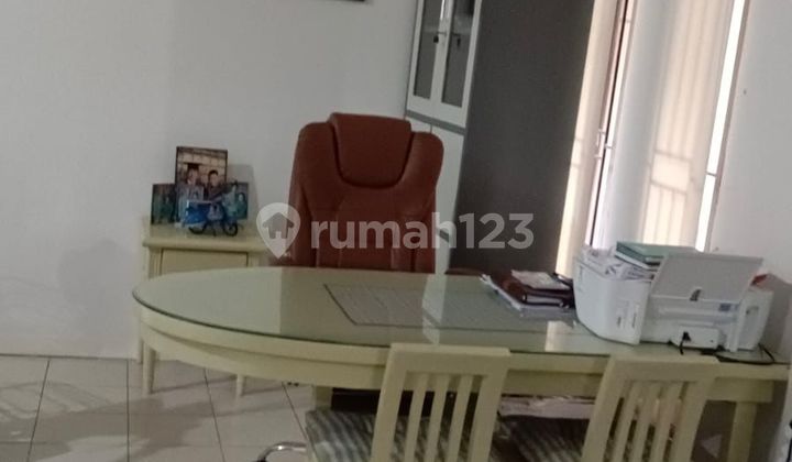 Rumah 2 Lantai Dalam Komplek di Daerah Arcamanik Bandung 2