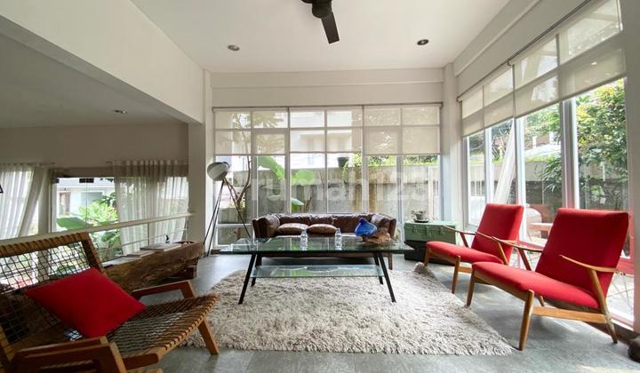 Rumah Bagus 3 Lantai Sejuk Dalam Komplek di Dago Bandung 2