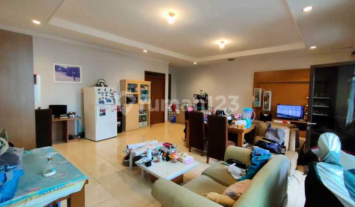 Rumah 2 Lantai Samping Jalan Di Daerah Regol Bandung 2