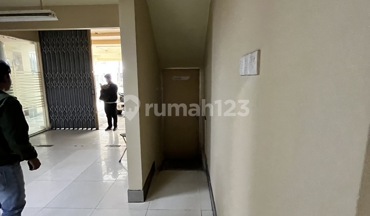 Arcamanik Main Road Strategic Ruko, Lively, Ready to Occupy 2