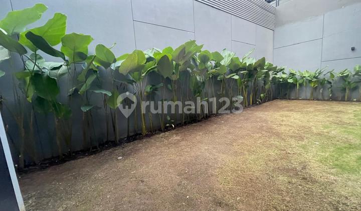 Rumah Baru Minimalis Kota Baru Parahyangan 2