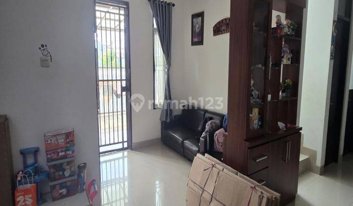 Rumah Modern Mekar Wangi 2 Lantai Dalam Cluster 1