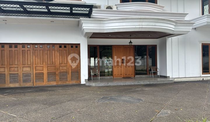 Unfurnished House with Good SHM in Kemang, South Jakarta 2