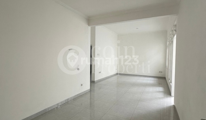 Nice House SHM Kota Wisata, Cibubur 2