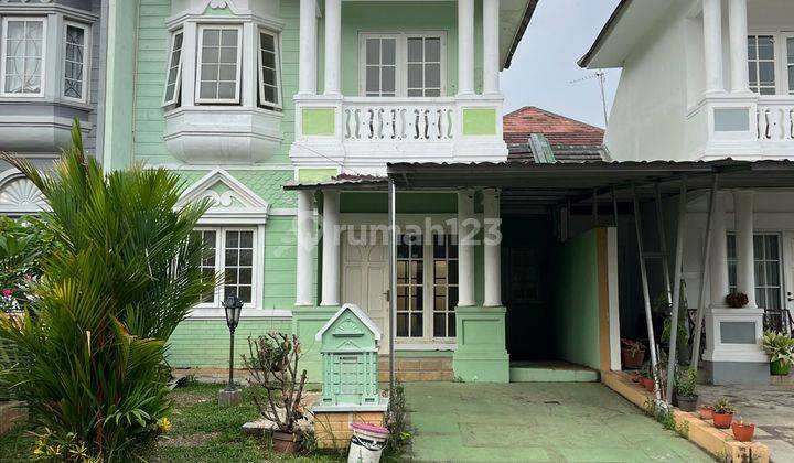 Rumah 2 Lantai Lokasi Strategis Siap Huni 1