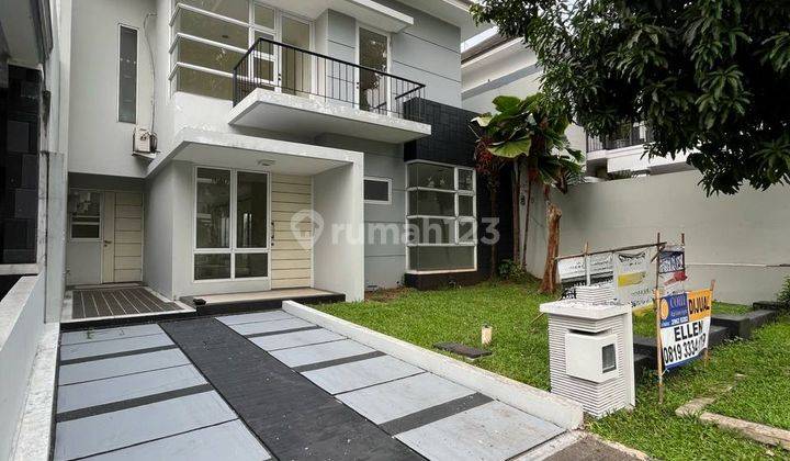 Rumah 2 Lantai Siap Huni Lokasi Strategis 2