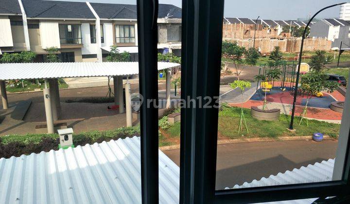 Rumah 2 Lantai Minimalis Modern Posisi Hoek Siap Huni 2