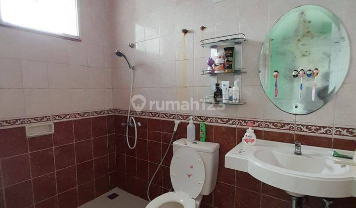 Rumah 2 Lantai Minimalis Siap Huni 2