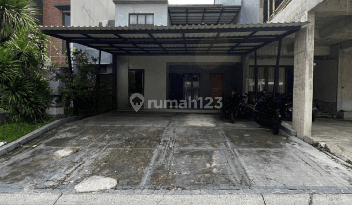 Rumah 2 Lantai Semi Furnished Siap Huni 1