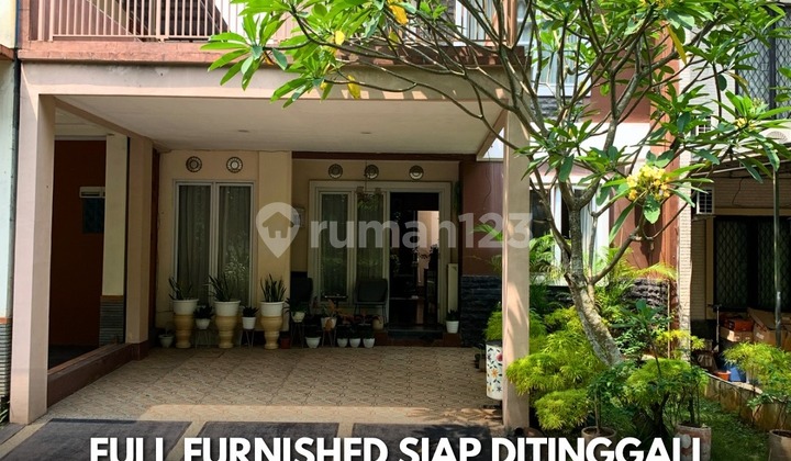 Dekat Akses Tol Rumah Full Furnished 2 Lantai SHM Kota Wisata, Cibubur