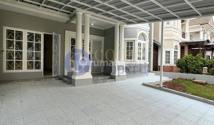 Rumah Dengan Tipe American Classic 2 Lantai di Kota Wisata 1