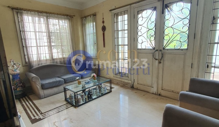 Nice House, Legenda Wisata Cibubur 2