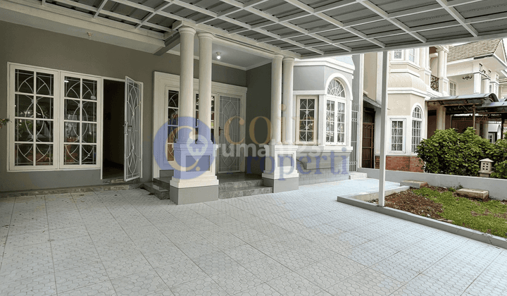 Rumah Tipe American Classic Semi Furnished di Kota Wisata 2