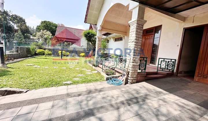 Rumah Bagus Di Lokasi Strategis Kawasan Sekolah, Bisnis, Kuliner, Akses Mudah Di Jantung Kota Malang Rumah Bagus Di Lokasi Strategis Kawasan Sekolah, Bisnis, Kuliner, Akses Mudah Di Jantung Kota Malang