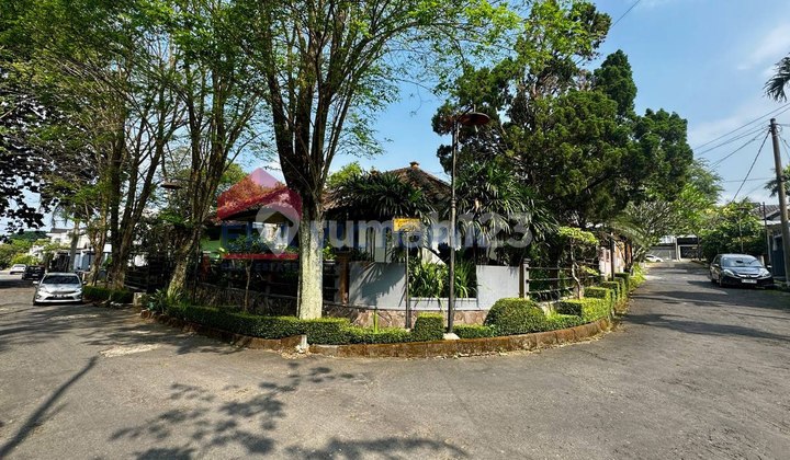 Rumah Asri Di Daerah Dieng Malang Dekat Elpico, Kampus Ma Chung, Ub 2, Unmer, Akses Mudah Ke Tengah Kota Malang Rumah Asri Di Daerah Dieng Malang Dekat Elpico, Kampus Ma Chung, Ub 2, Unmer, Akses Mudah Ke Tengah Kota Malang