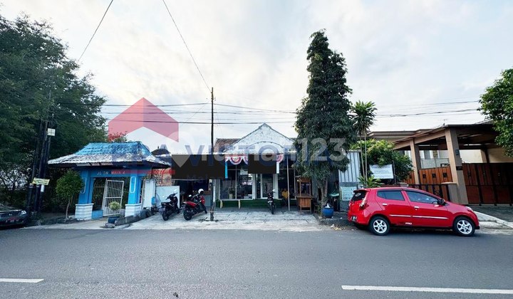 Rumah Dekat Rumkit Saiful Anwar Malang Cocok Untuk Tempat Usaha 1