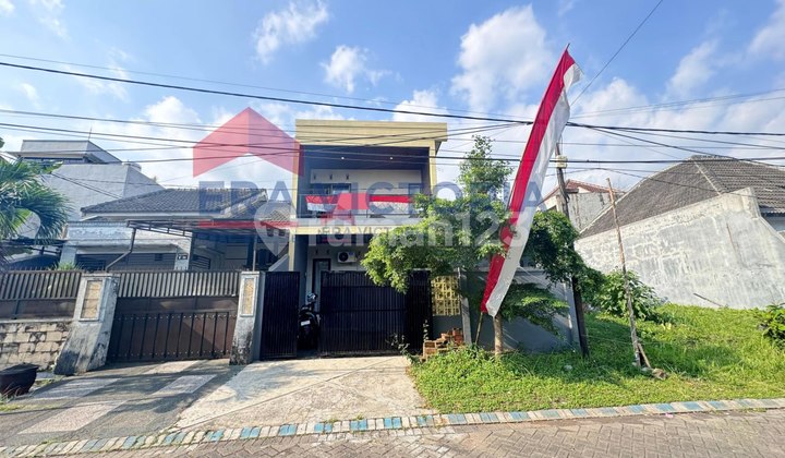 2-Story 2-Bedroom House In Housing Estate.Near Abd Saleh Airport Malang City