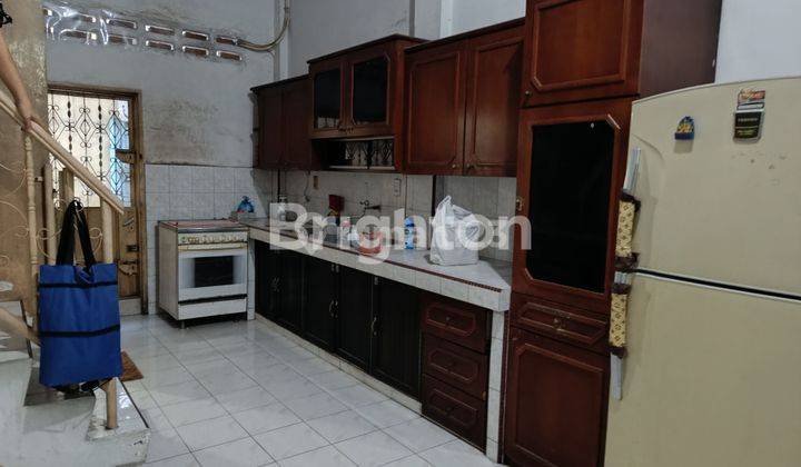 RUMAH MURAH FULL FURNISHED DEKAT INTI KOTA COCOK UNTUK DIJADIKAN TEMPAT TINGGAL, KANTOR, RUMAH MAKAN, TEMPAT USAHA DLL 1