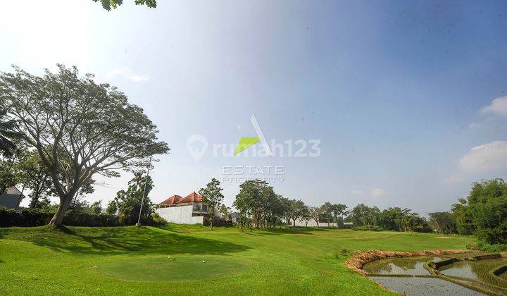 Lahan Komersial Dengan View Lapangan Golf