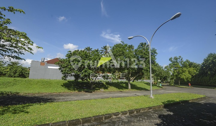 Prestigious Spacious Plot in Raya Greenwood Golf, Ready to Build.