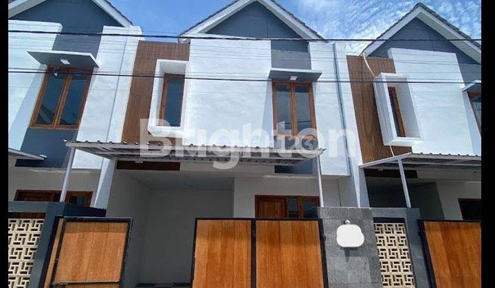 2 storey Minimalist house at one gate system, Gn Soputan 1