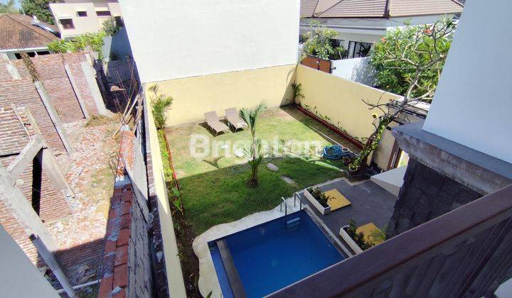 Villa 2 storey beach side @ Sanur 1