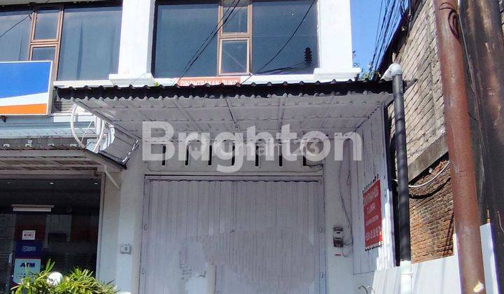 2.5 storey shophouse with large area and high ceilings 1