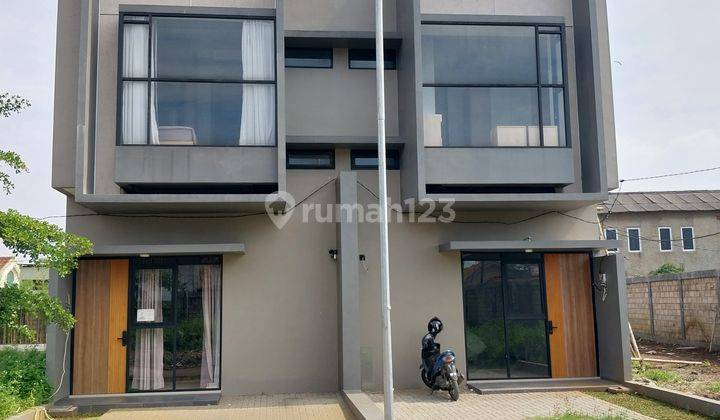 Dijual Rumah Baru 3 Lantai Harga Mulai 900 Jutaan di Kopo Sayati 2