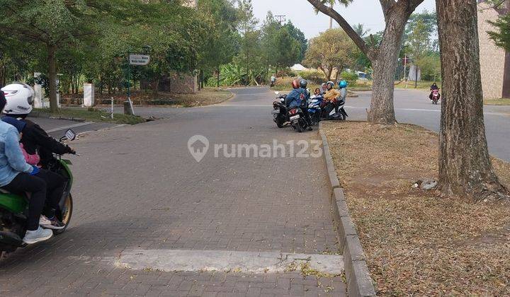 Di sewakan tempat usaha Ruko 2