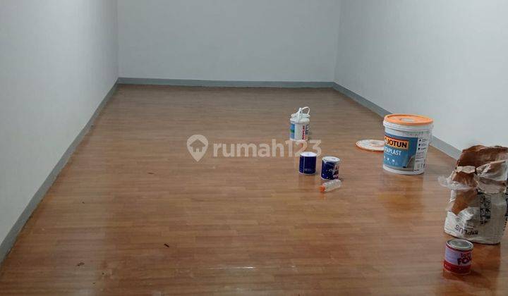 Gudang Baru Lokasi Strategis Mainroad Saya Taman Kopo Indah  2