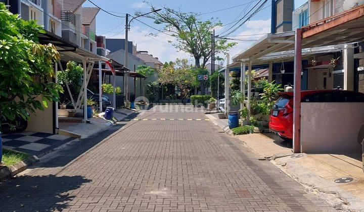 Disewakan Rumah 2 Lantai Grand Sharon Dekat Kolam Renang 2