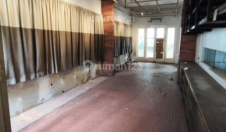 Rumah Cocok Untuk Usaha Restoran Atau Kantor Mainroad Naripan 2