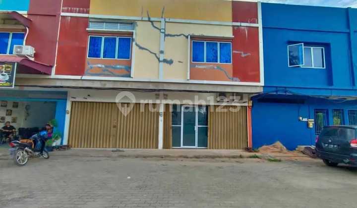 Ruko Gandeng 2 di Golden city Bengkong GP