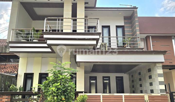 Rumah 2lt Di Bukit Indah Sukajadi Semi Furnish