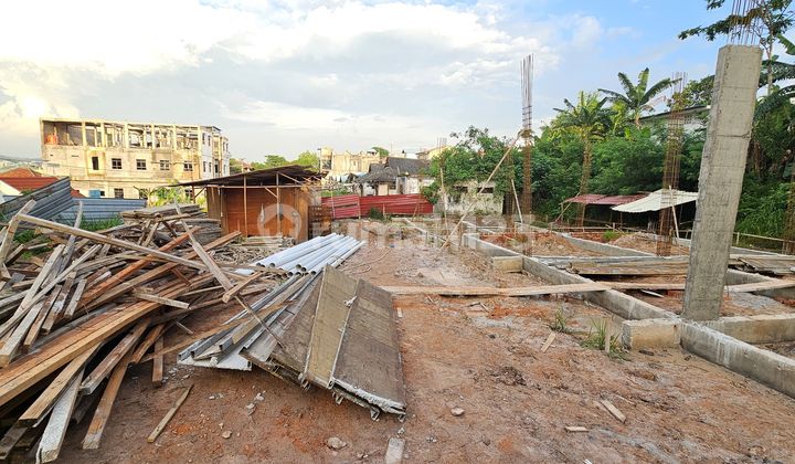 2-story Grand Tiban Palapa House in Tiban Center 2