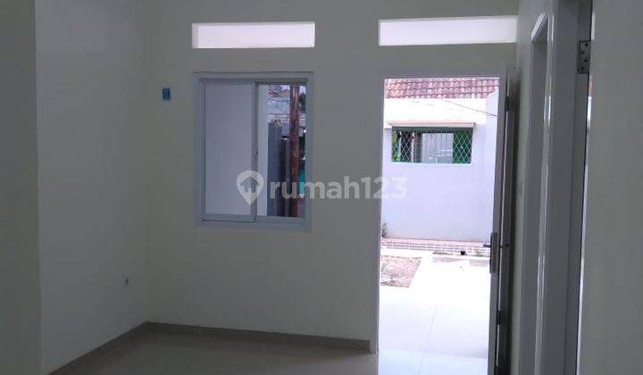 Rumah SHM Baru Timur di Permata depok sektor berlian
HR45+W2F, Rw. Panjang, Kecamatan Bojonggede, Kabupaten Bogor, Jawa Barat 16920 2