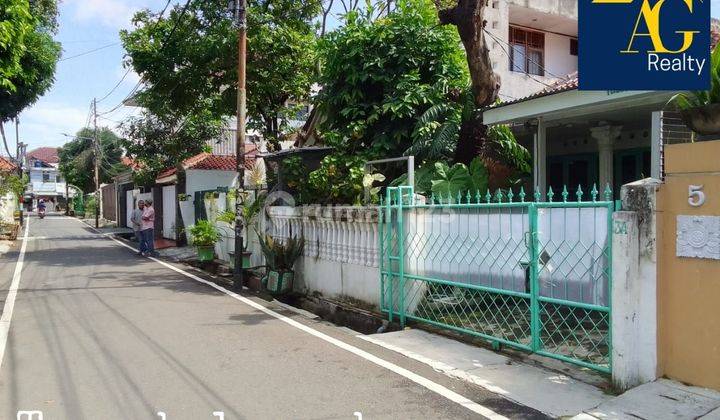 Rumah  2 Lantai Bagus SHM di Jl. Paseban Dalam no 3A 2