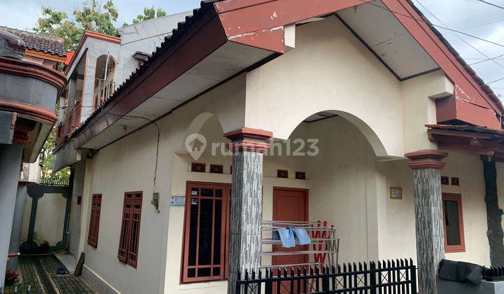 Jual Bu Cepat 2 Rumah Cantik Siap Huni + 2 Kontrakan Di Bambu Apus , Jakarta Timur 1