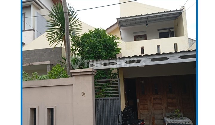 Rumah 2 Lantai Harga Spesial di Jl. H. Jaya, Lebak Bulus, Cilandak Barat, Jakarta Selatan. Rumah 2 Lantai Harga Spesial di Jl. H. Jaya, Lebak Bulus, Cilandak Barat, Jakarta Selatan.