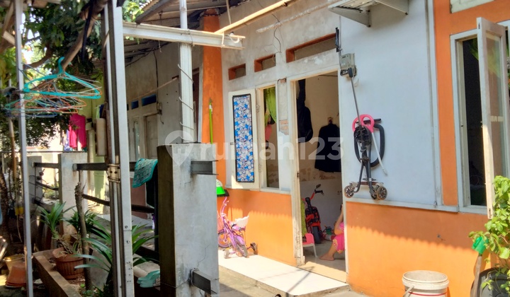Jual Cepat Harga Spesial Rumah 6 Pintu Kontrakan di Jl Poncol Indah, Mustikasari, Mustika Jaya, Bekasi. 2