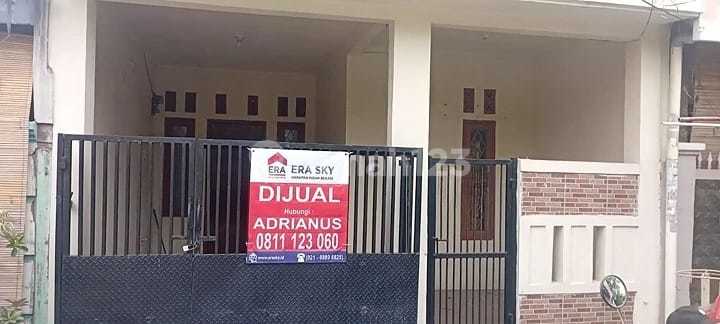 Rumah Strategis 3 Kamar Dekat Summarecon Crown Gading Bekasi Rumah Strategis 3 Kamar Dekat Summarecon Crown Gading Bekasi