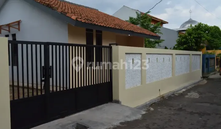 Rumah Tanah Luas Di Jakasetia Bekasi Selatan – Lokasi Strategis 2