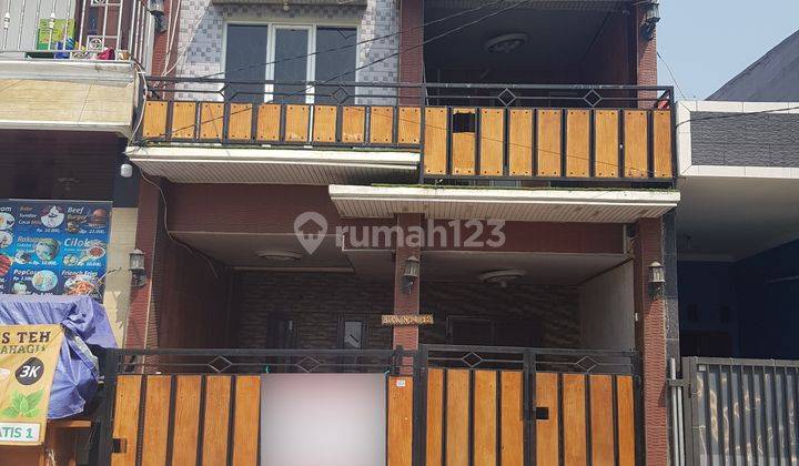 Rumah 2 Lantai Full Wallpaper di Pondok Ungu Permai Blok N14 1