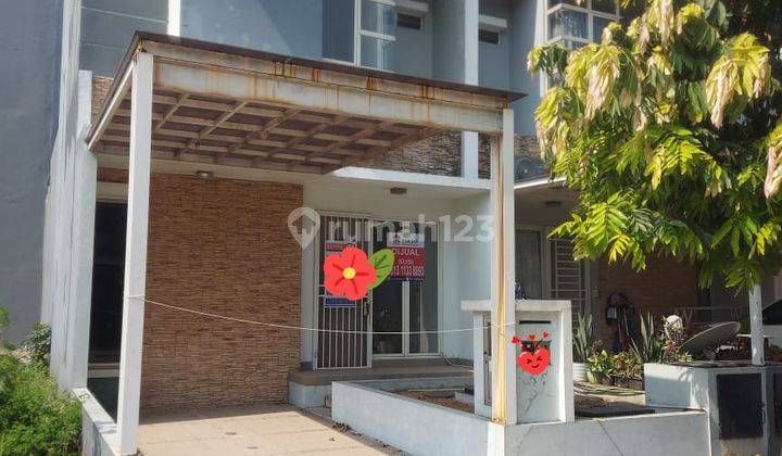 Rumah Bagus di Cluster Vasana Harapan Indah Bekasi 1