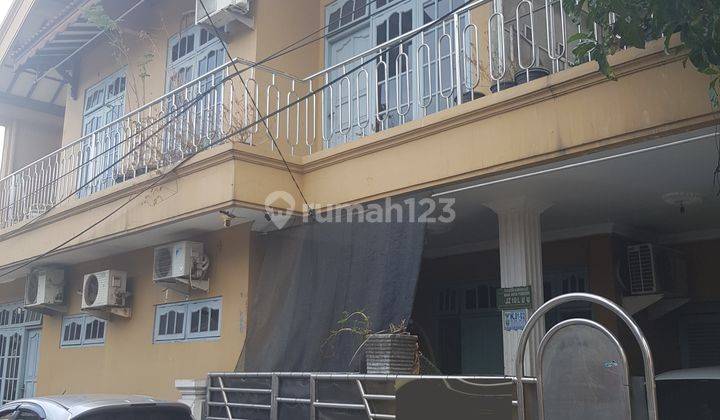 Rumah 2 Lantai Hook di Pejuang, Medan Satria, Bekasi 1